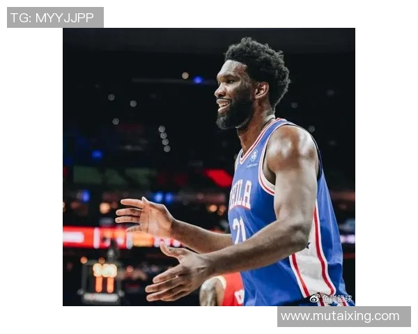 憋坏了!逆转后恩比德&替补席喷垃圾话+疑似不雅动作反击奇才球迷 憋坏了!逆转后恩比德&替补席喷垃圾话+疑似不雅动作反击奇才球迷