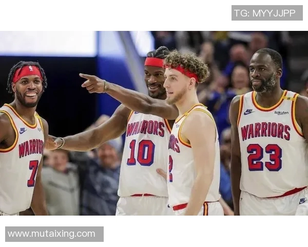 罗林斯32+8手刃旧主,库里4记三分巴特勒末节哑火,雄鹿力克勇士 罗林斯32+8手刃旧主,库里4记三分巴特勒末节哑火,雄鹿力克勇士