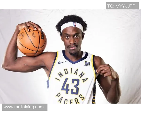 西亚卡姆扛起球队,首节高效贡献12分3板1助 西亚卡姆扛起球队,首节高效贡献12分3板1助