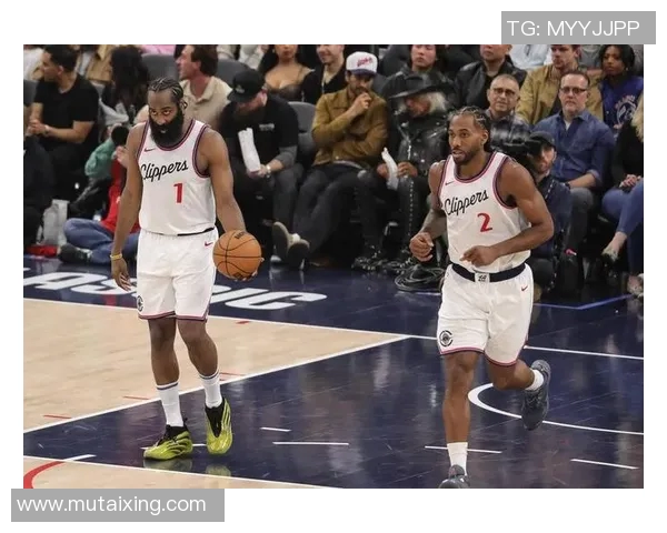 小卡丢绝杀,快船1分憾负!哈登轰29+7+8飙中大心脏三分仍难救主 小卡丢绝杀,快船1分憾负!哈登轰29+7+8飙中大心脏三分仍难救主