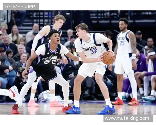 弗拉格砍42分，追平独行侠队史新秀单场得分纪录