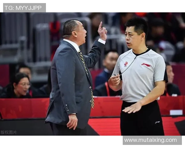 裁判:我从未见过如此离谱的要求!追梦挑衅裁判再吹啊!然后就… 裁判:我从未见过如此离谱的要求!追梦挑衅裁判再吹啊!然后就…