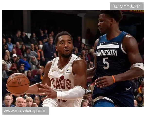 [2026年01月17日]米切尔盛赞队友泰森：他带领我们取胜，必须赢得最快进步球员